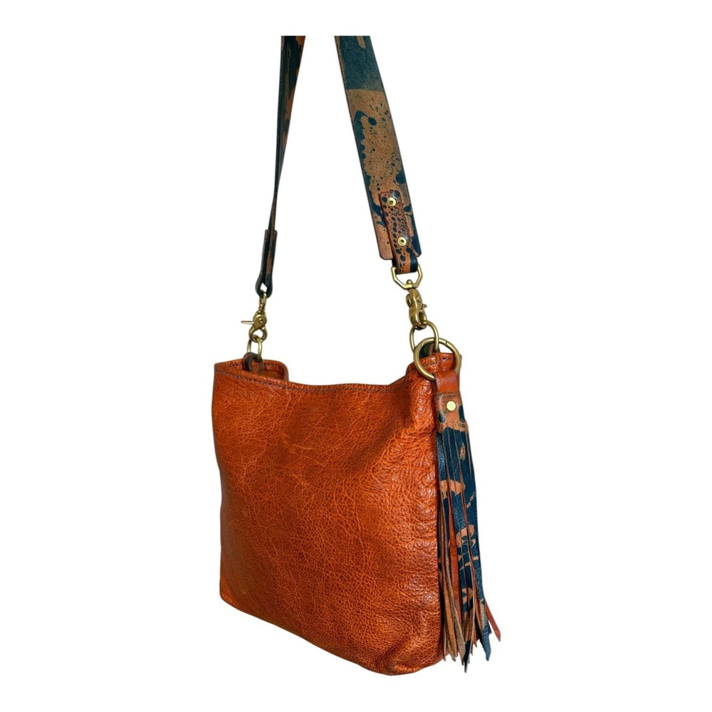 Easten Leathers Handcrafted Cognac Hobo Tote Bag +Dipped Dyed Guitar Style Strap - Picture 6 of 9